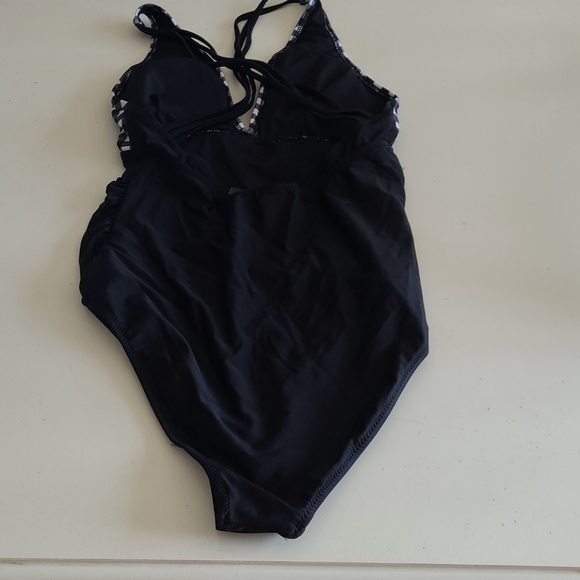 Bathing Suit - Picture 2 of 4